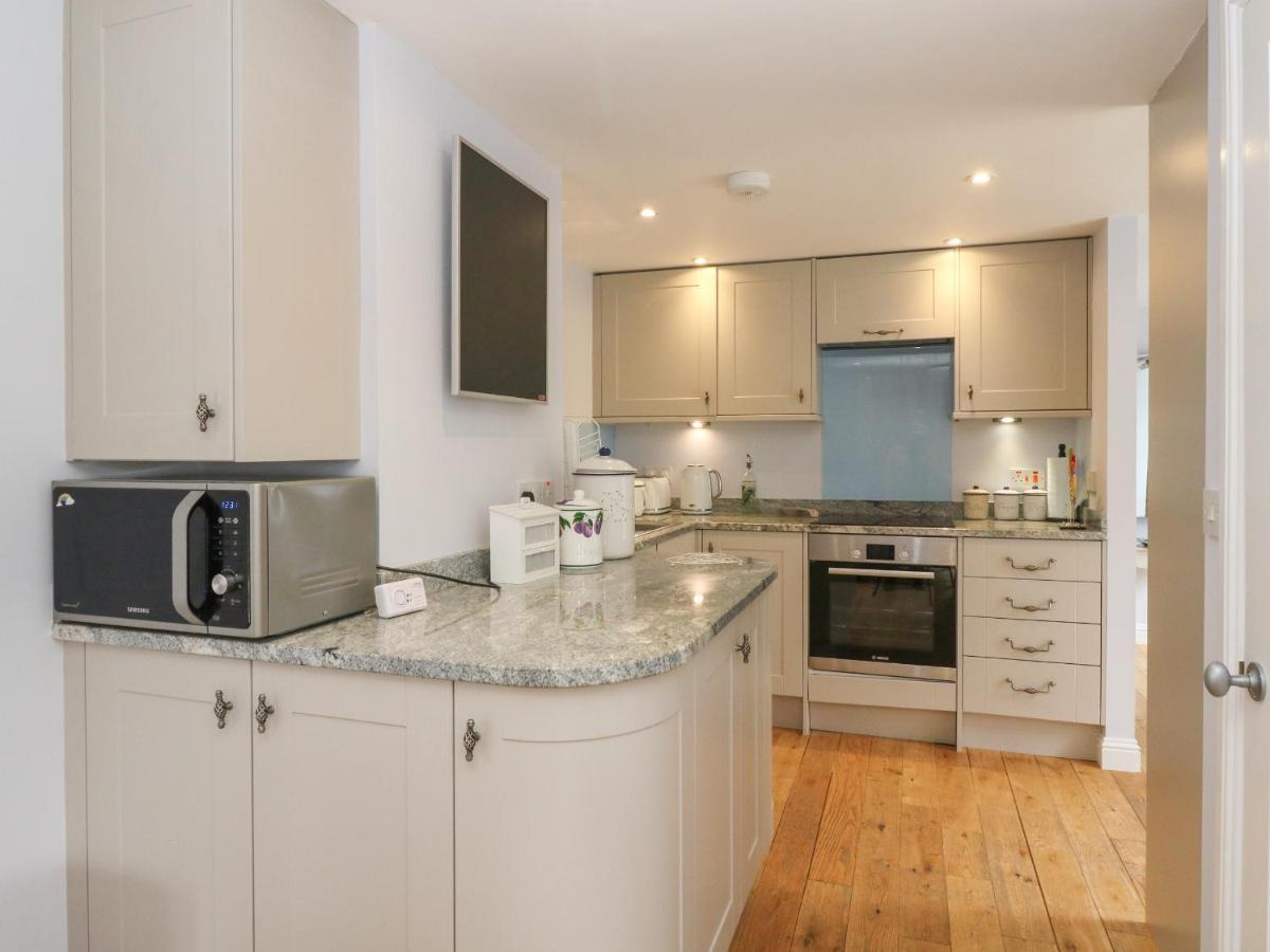 Vila Puccini Pitlochry Exteriér fotografie